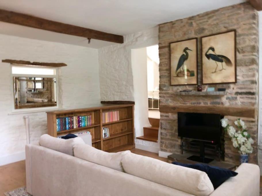 Luxury Cottage Near Hay-On-Wye Llanigon Экстерьер фото